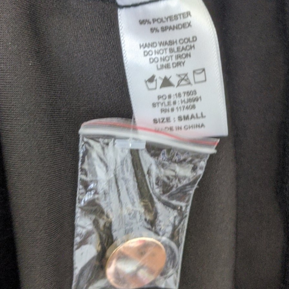 Blazer - Picture 5 of 6